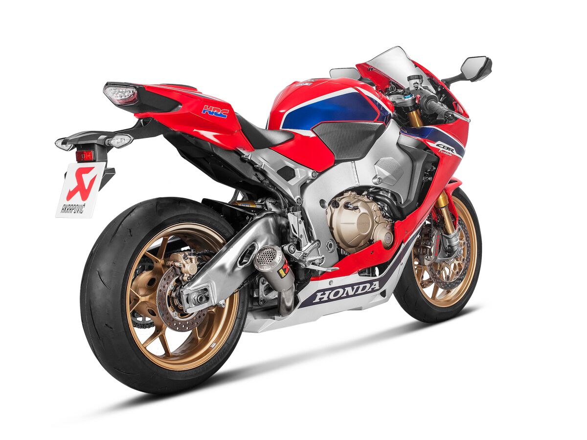 AKRAPOVIC EXHAUST MUFFLER SLIP-ON LINE TITANIUM S-H10SO18-CBT