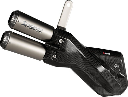 AKRAPOVIC SLIP-ON LINE DUAL MUFFLER TITANIUM S-D9SO18-HIFFT
