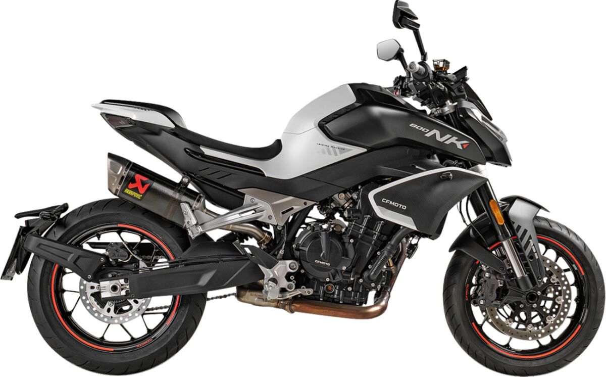AKRAPOVIC EXHAUST SLIP-ON CF/TI CFMOTO 8 S-CF8SO1-HAPLC