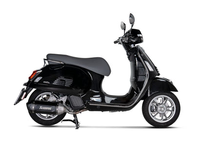 AKRAPOVIC SLIP-ON LINE MUFFLER STAINLESS STEEL CARBON END CAP S-VE125SO4-HWSSBL