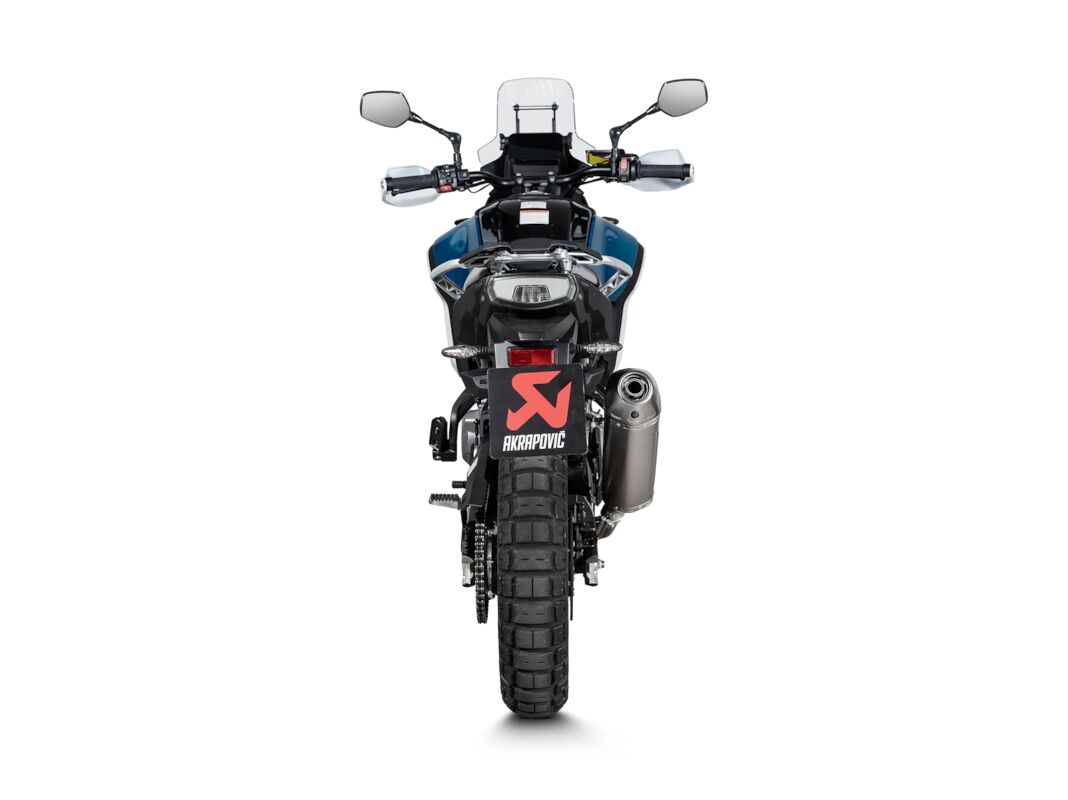 AKRAPOVIC MUFFLER SLIP-ON TITANIUM CFMOT S-CF4SO2-HFTT