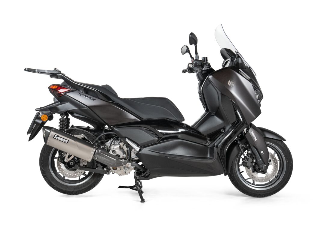 AKRAPOVIC SLIP-ON LINE MUFFLER STAINLESS STEEL & CARBON END CAP S-Y3SO8-HRSS
