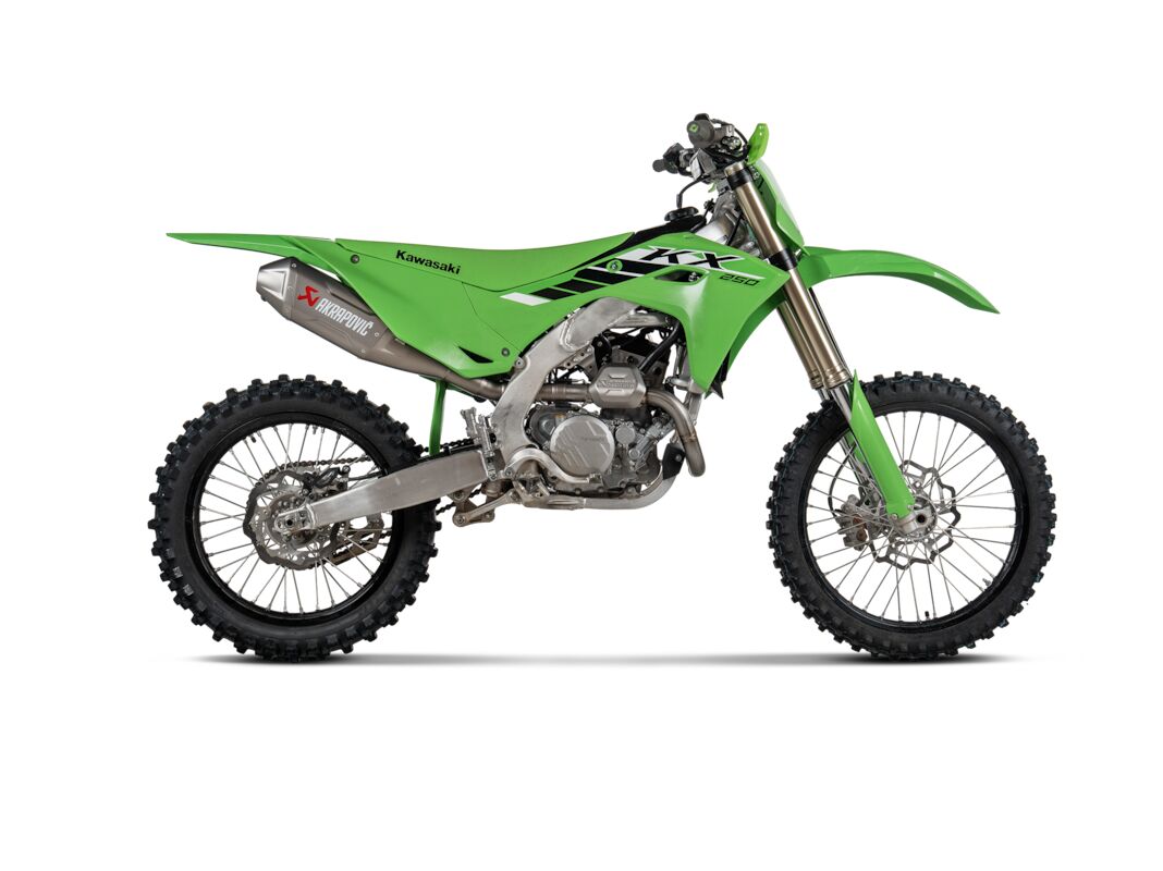 AKRAPOVIC EVOLUTION LINE EXHAUST SYSTEM TITANIUM S-K2MET10-FDHLTA