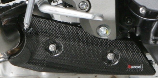 AKRAPOVIC HEAT SHIELD CARBON P-HSH10R3