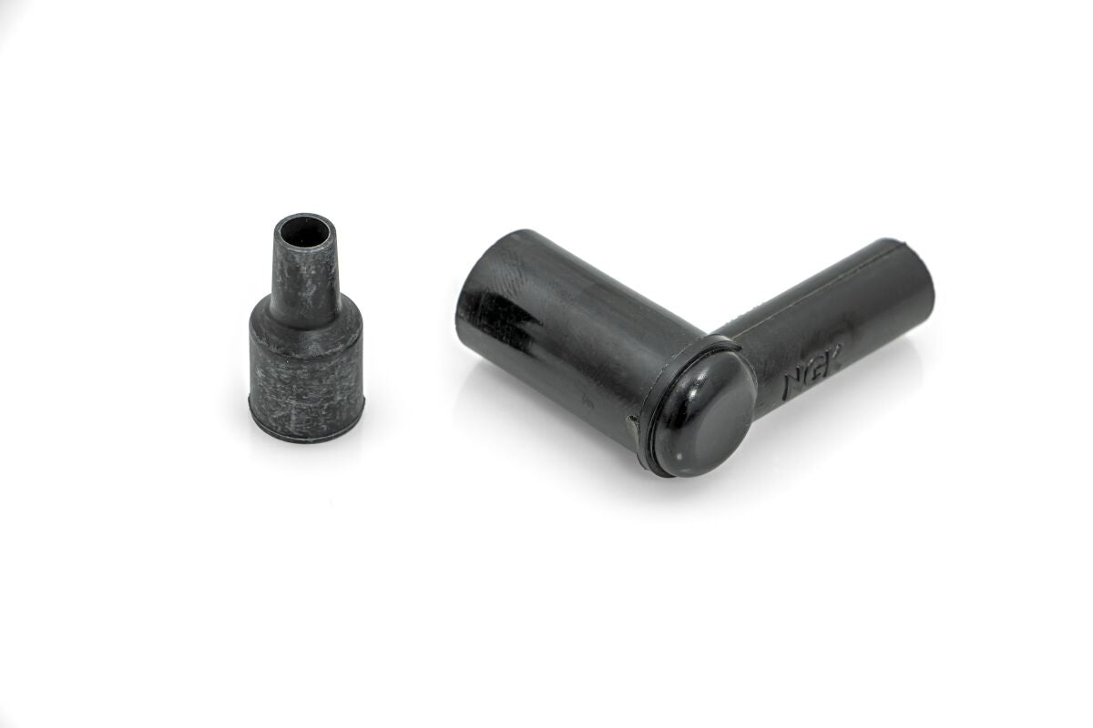 NGK SPARK PLUGS SPARK PLUG CAP L05EL 8323