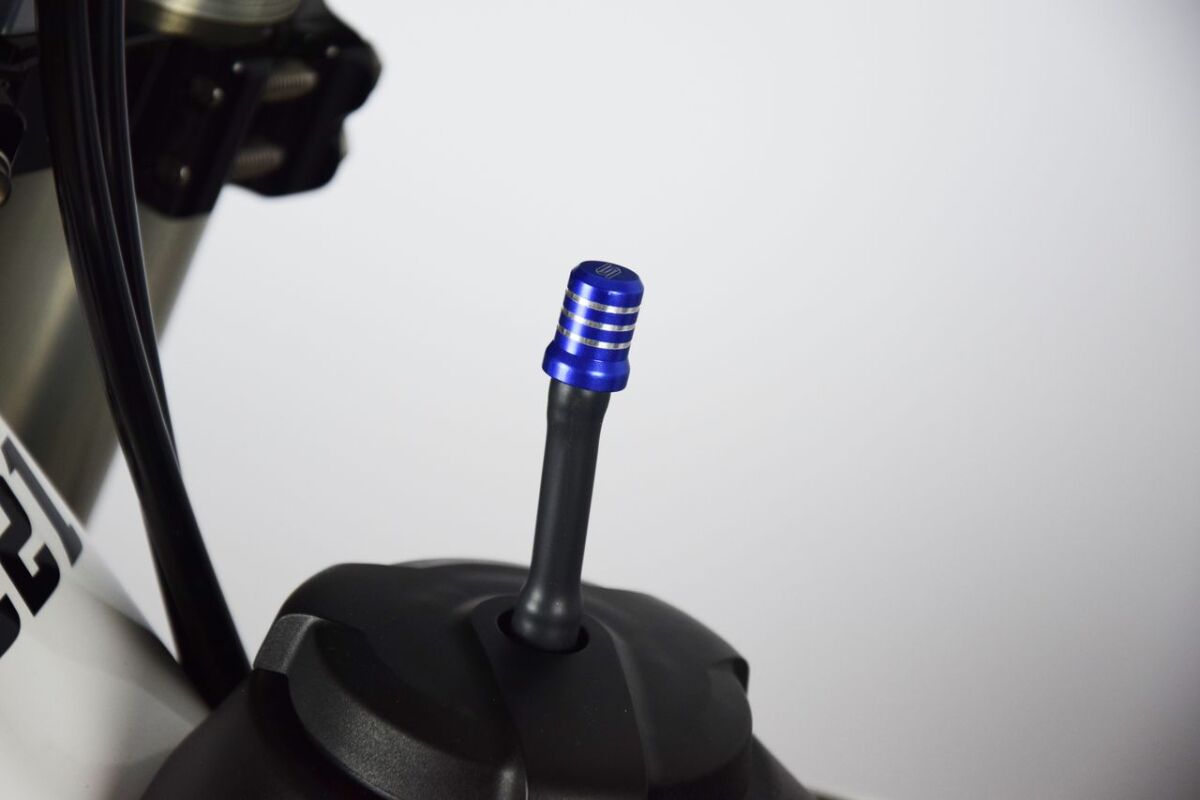 Scar Racing VENT CAP ALUMINUM BLUE S7002
