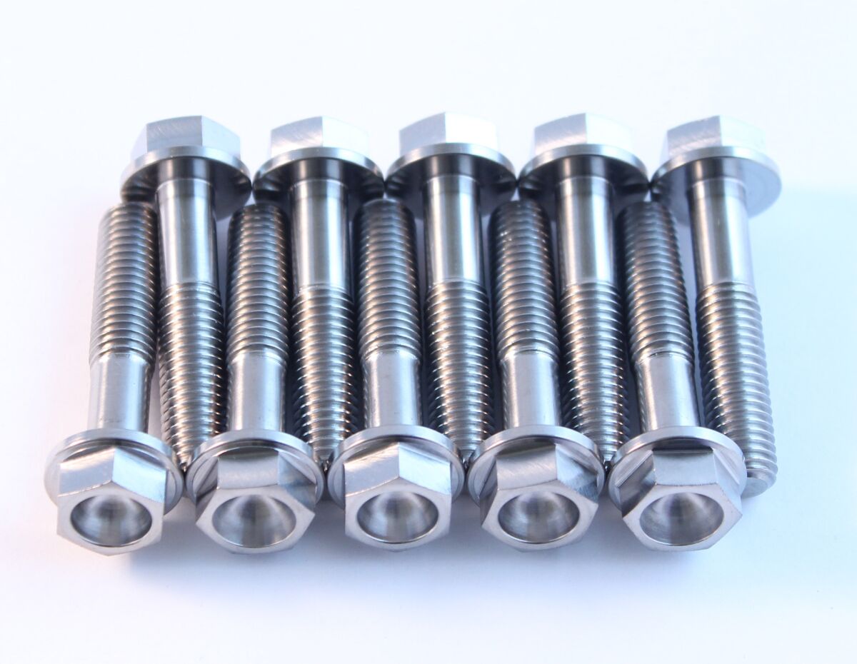 Scar Racing TITANIUM BOLT M8X35 PACK OF 4 STIM8X3504