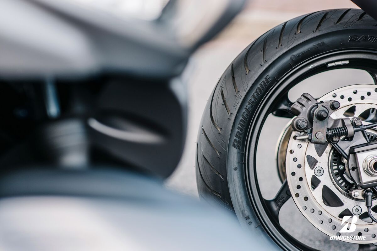 Bridgestone BATTLX SC2 160/60R15 67H TL 10592