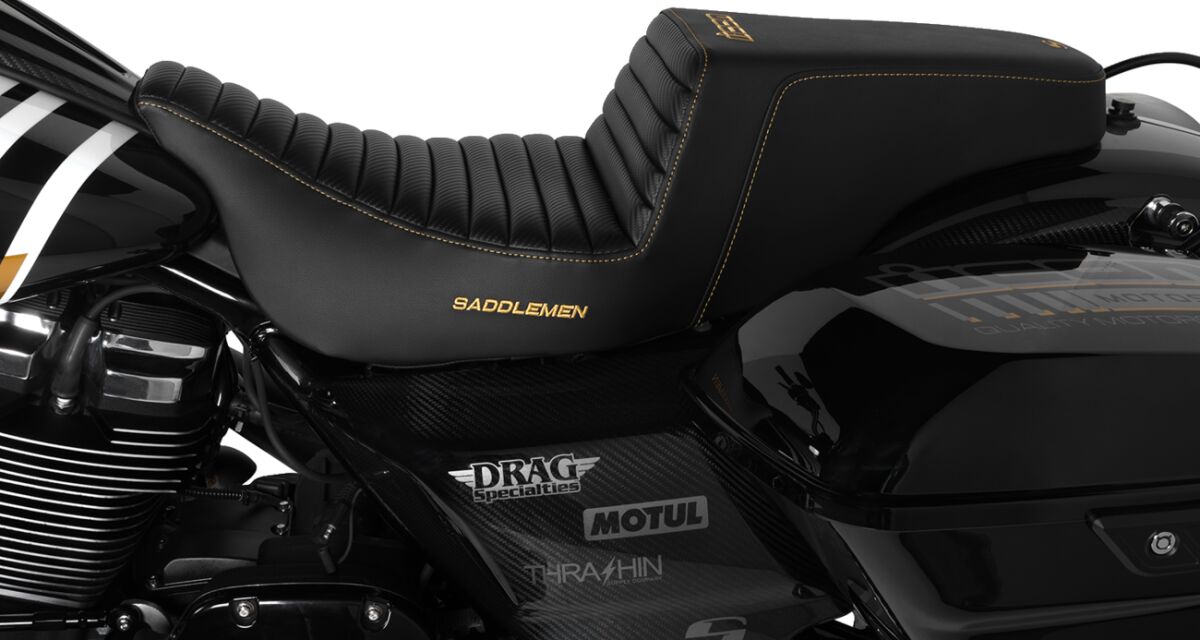 SADDLEMEN 2-UP SEAT STEP UP TR FRONT|REAR VINYL PLAIN BLACK 808-07B-171