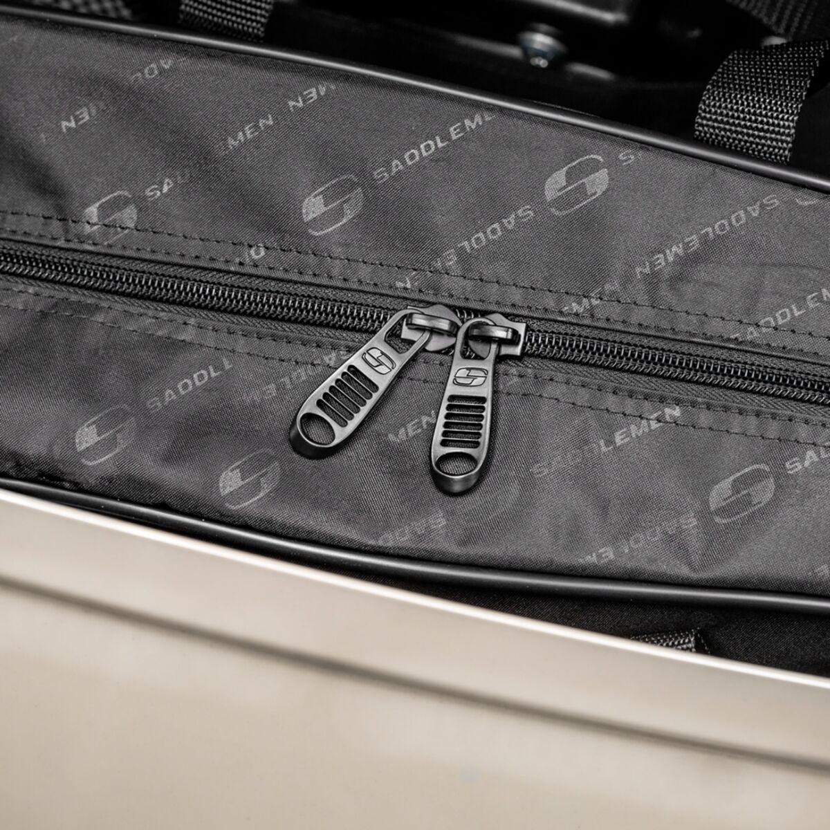 SADDLEMEN SADDLEBAG LINER - FXLR/ST 20-U EX000979
