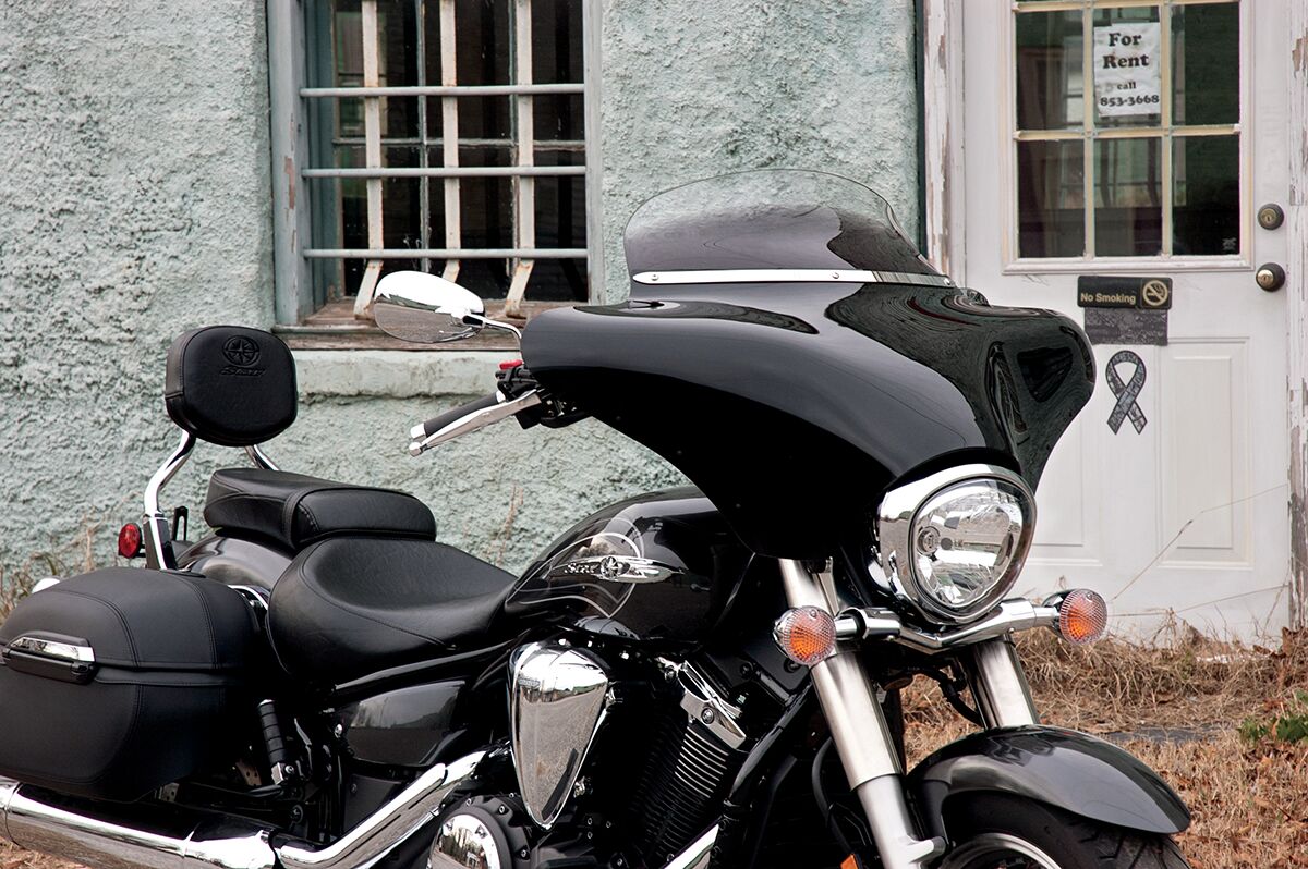 Memphis Shades WINDSHIELD TRIM BATWING-FAIRING SOLID SLIM POLISHED MEM0918