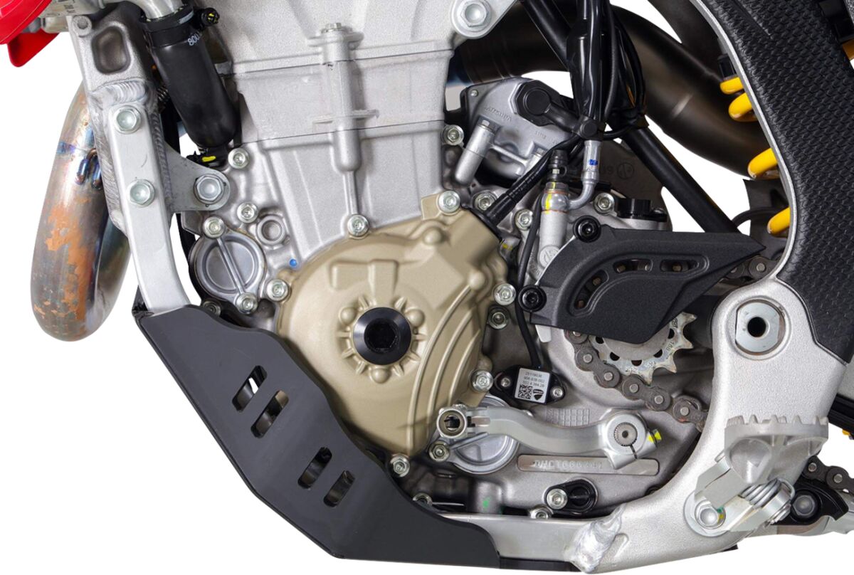 MOOSE SKID PLATE HDPE DUC DESMO 450M PX1789