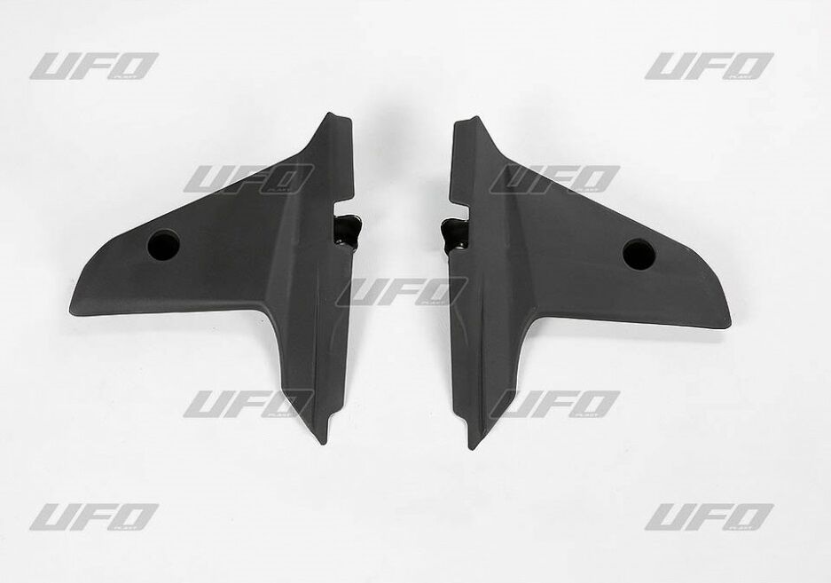 UFO LOWER RADIATOR COVERS HUSQVARNA WR/CR/TC/TE BLACK HU03335#001