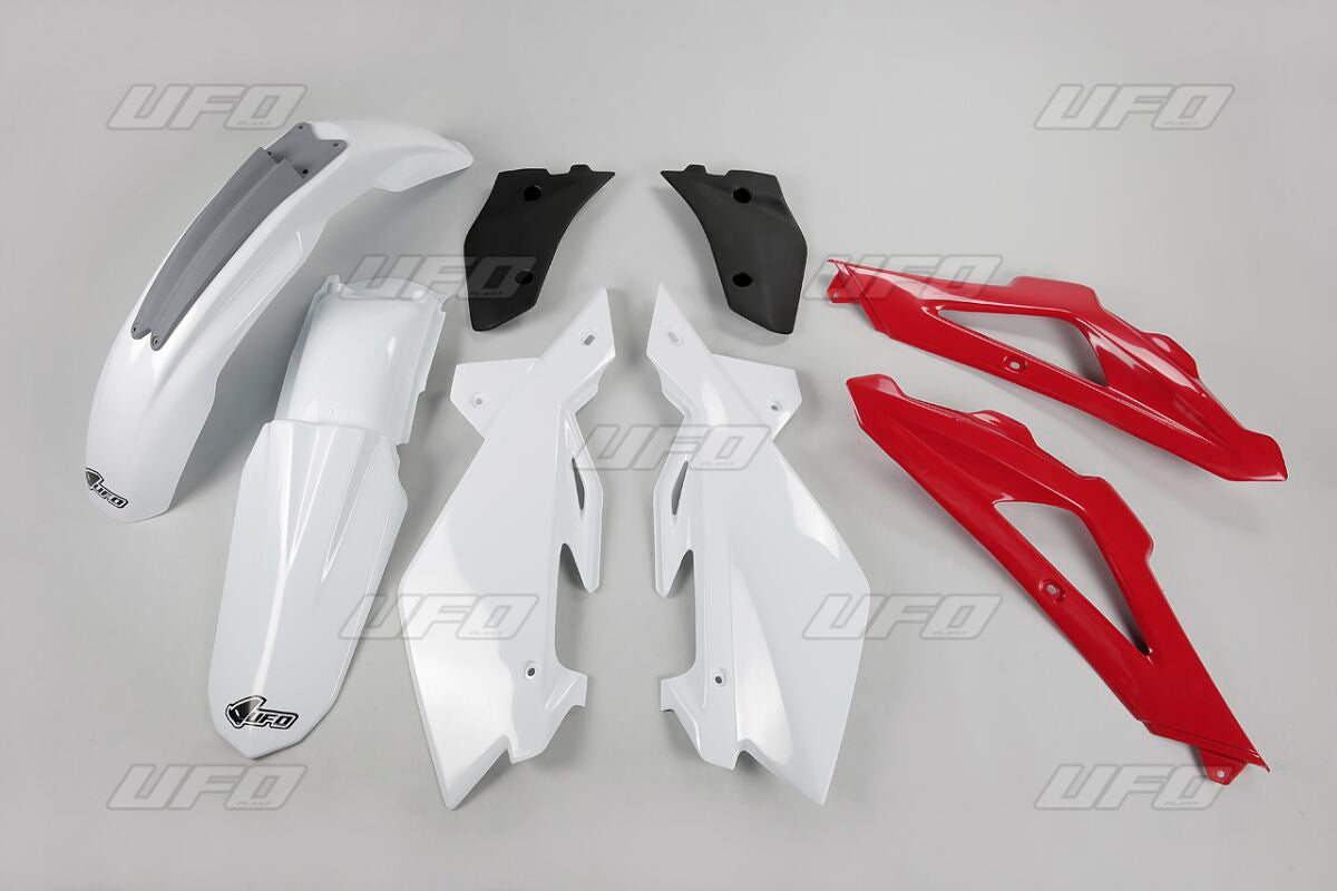 UFO COMPLETE BODY KIT HUSQVARNA CR 125/250 OEM-COLOR HUKIT605@999