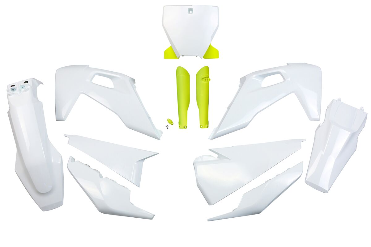 UFO BODY KIT FULL TC/FC 19-22 WH HUKIT622F@999