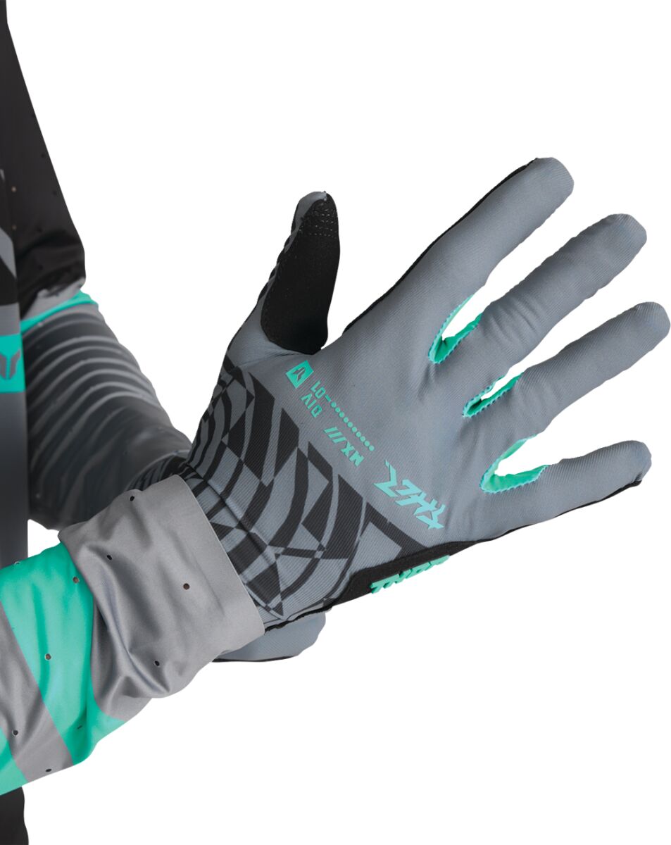 THOR GLOVES SPORTMODE MIND CONTROL 3330-9104