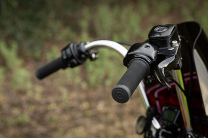 BILTWELL KUNG FU 1" GRIPS KRATON RUBBER BLACK 6701-0101