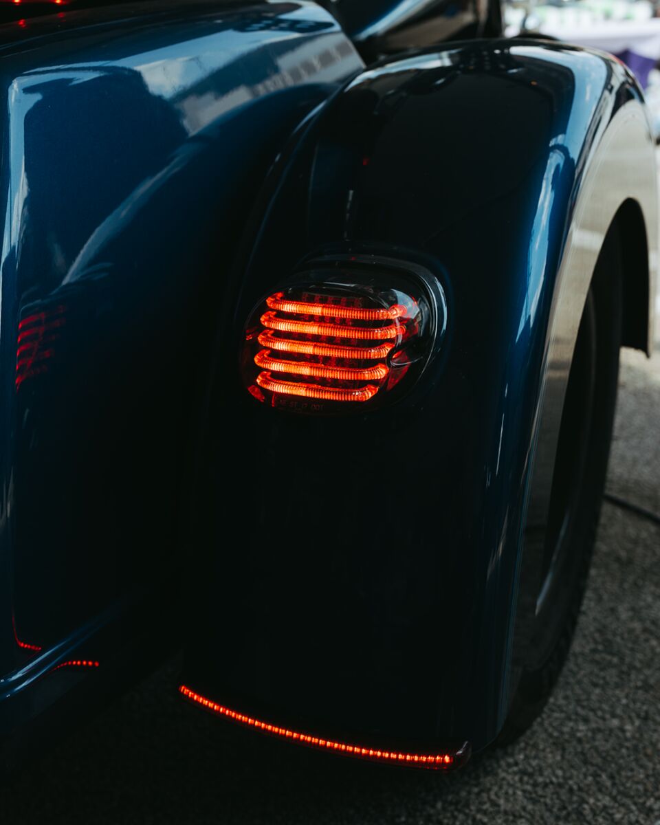 CUSTOM DYNAMICS PROBEAM LOW PROFILE LED TAILLIGHT SMOKED PB-TL-LP-S