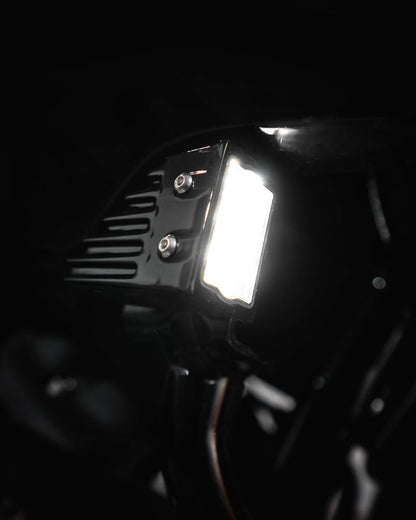 CUSTOM DYNAMICS ECE LOW RIDER ST PERF. LED FR. TURN SIGNALS G-BLK CD-LRST-ECE-FTS-B