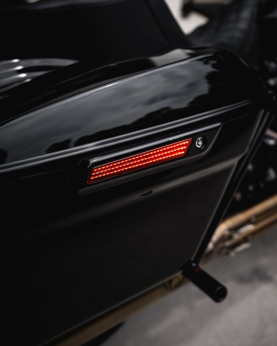 CUSTOM DYNAMICS SADDLEBAG LATCH LED FOR 14-23 CD-LATCH-BCM-S