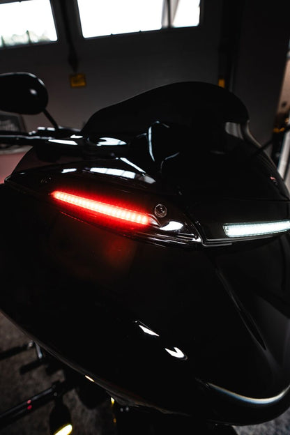 CUSTOM DYNAMICS SEQUENTIAL ROAD GLIDE WINDSHIE CD-RG-SWT-AW2-B