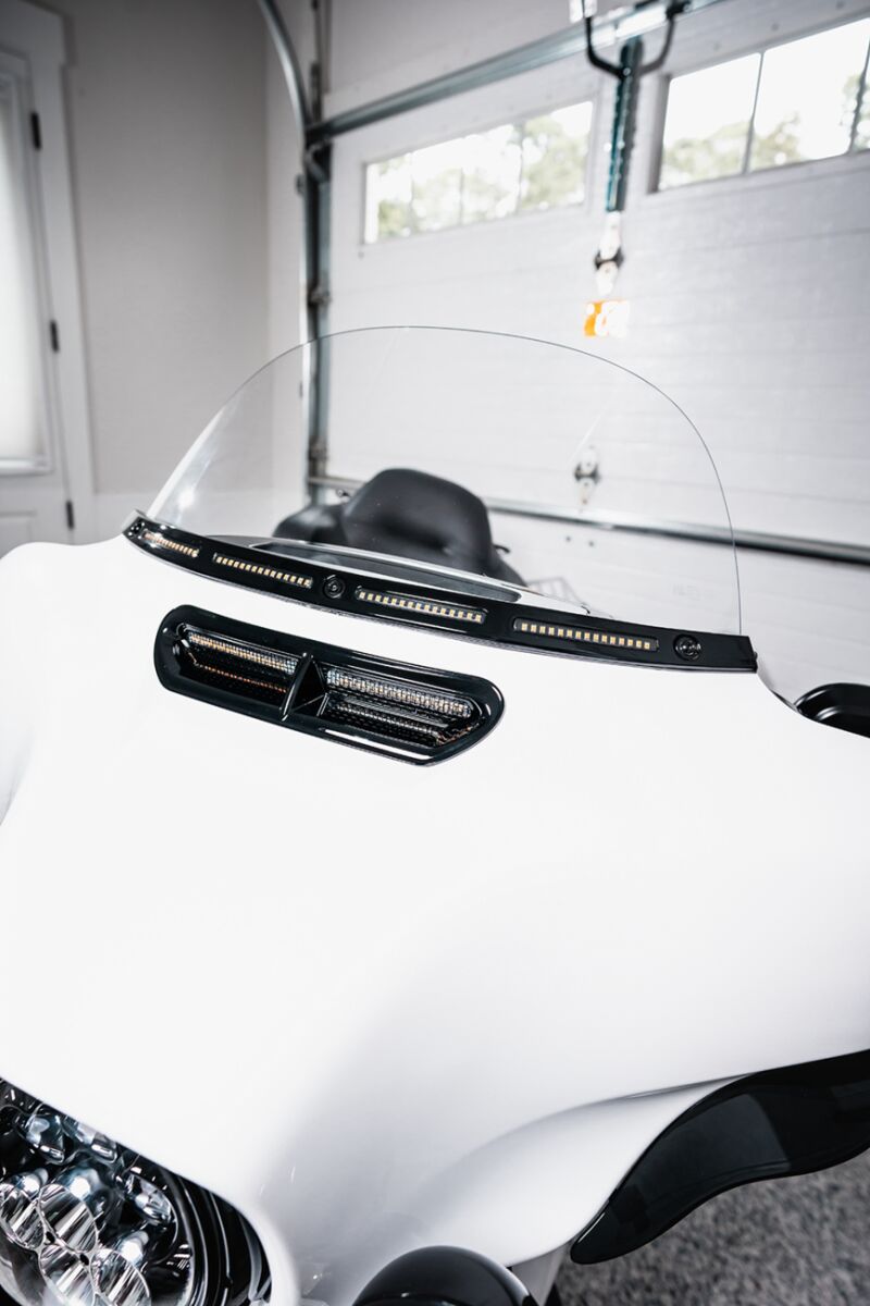 CUSTOM DYNAMICS SEQUENTIAL WINDSHIELD TRIM WIT CD-WT2-SEQ-14-B