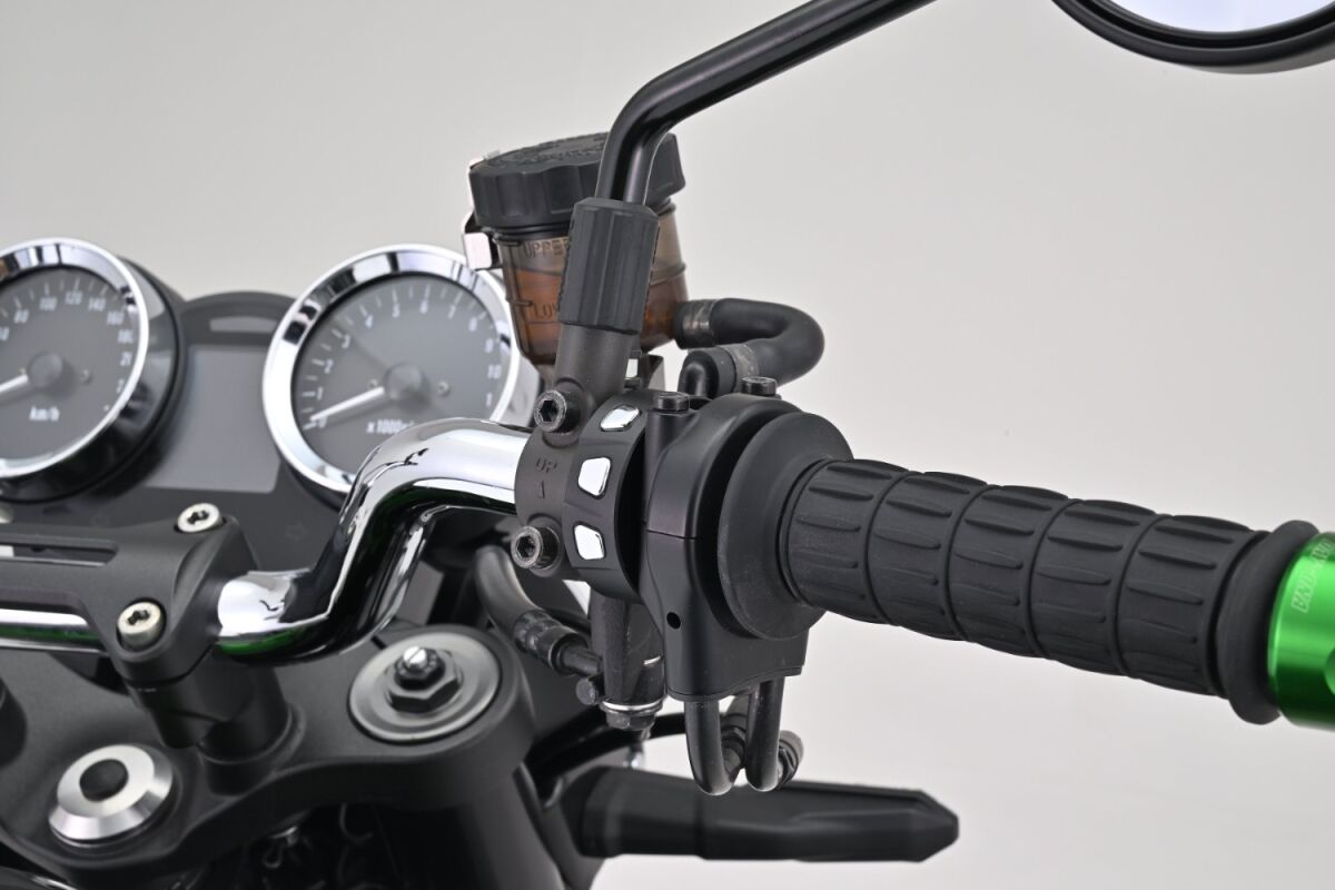 DAYTONA HANDLEBAR SWITCH 3-BUTTON CNC 81254