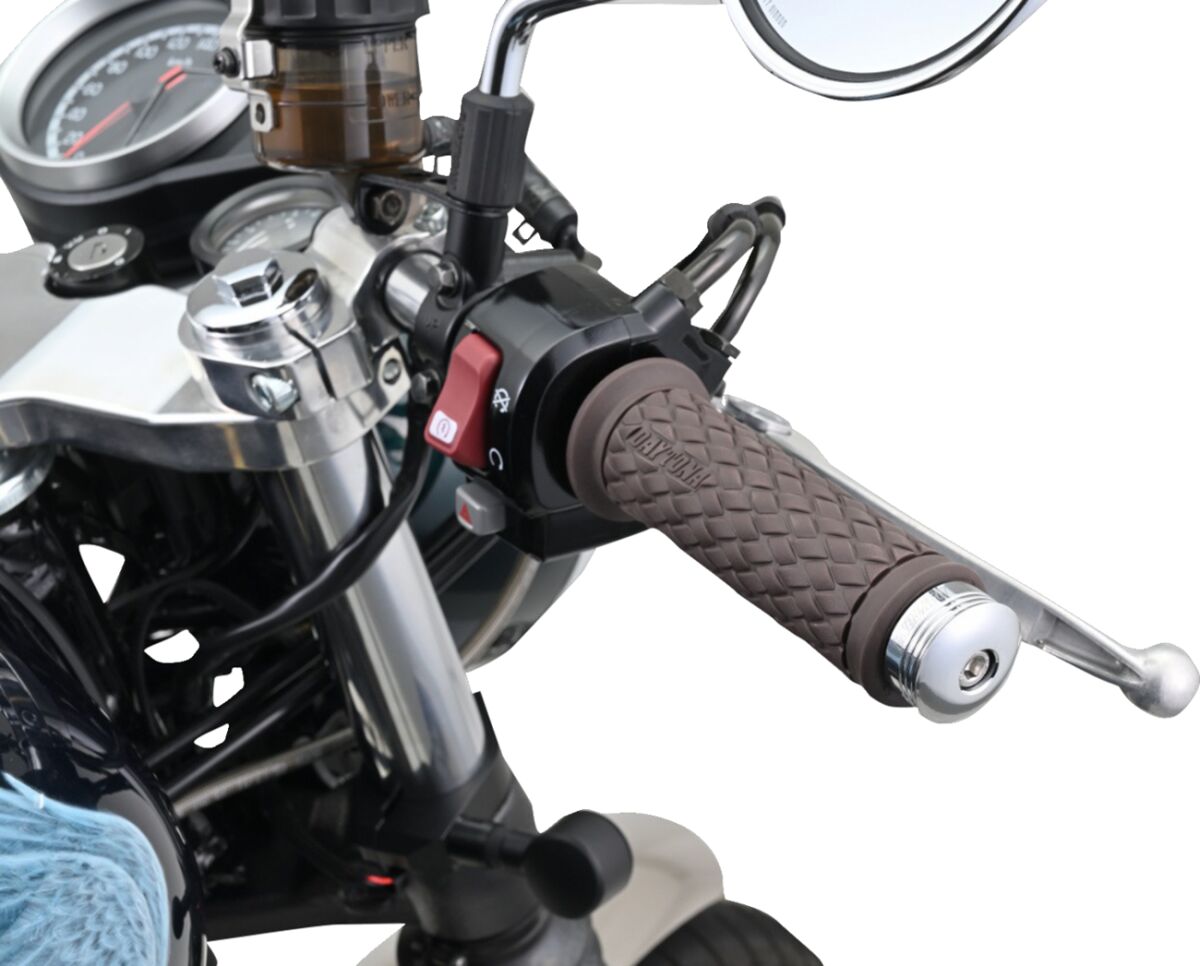 DAYTONA BAR END PLUG CHROME 81229