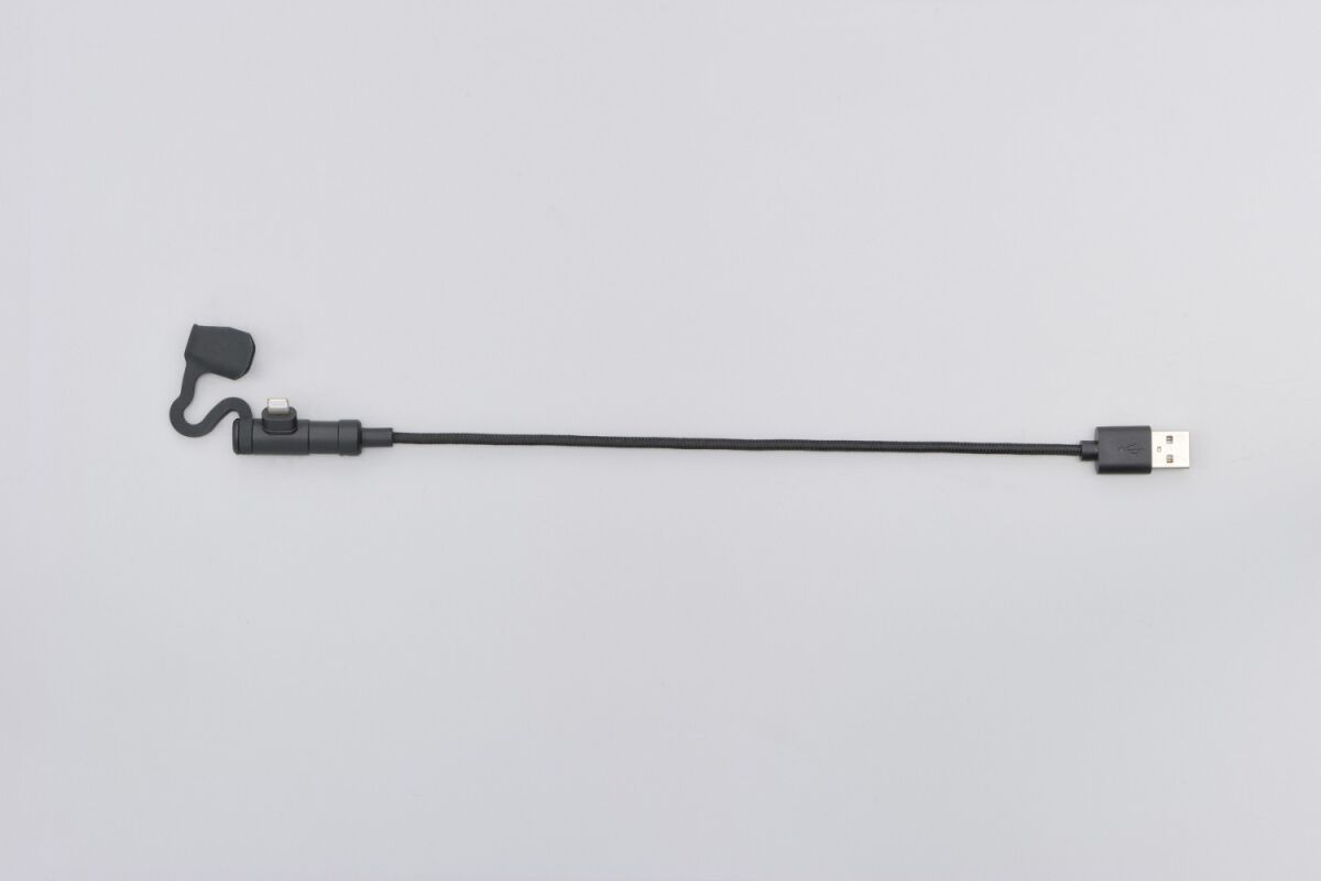DAYTONA USB CABLE TYPE-A/LIGHTNING 80471