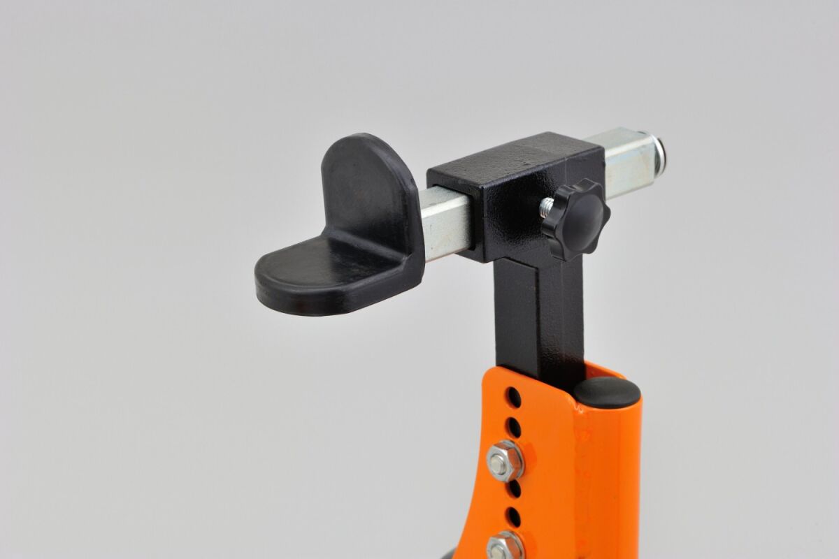 DAYTONA ADJUSTABLE REAR STAND 27934