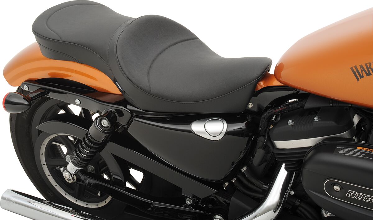 DRAG SPECIALTIES SEATS SEAT LOW-PROFILE DOUBLE BUCKET SMOOTH BLACK 0804-0604