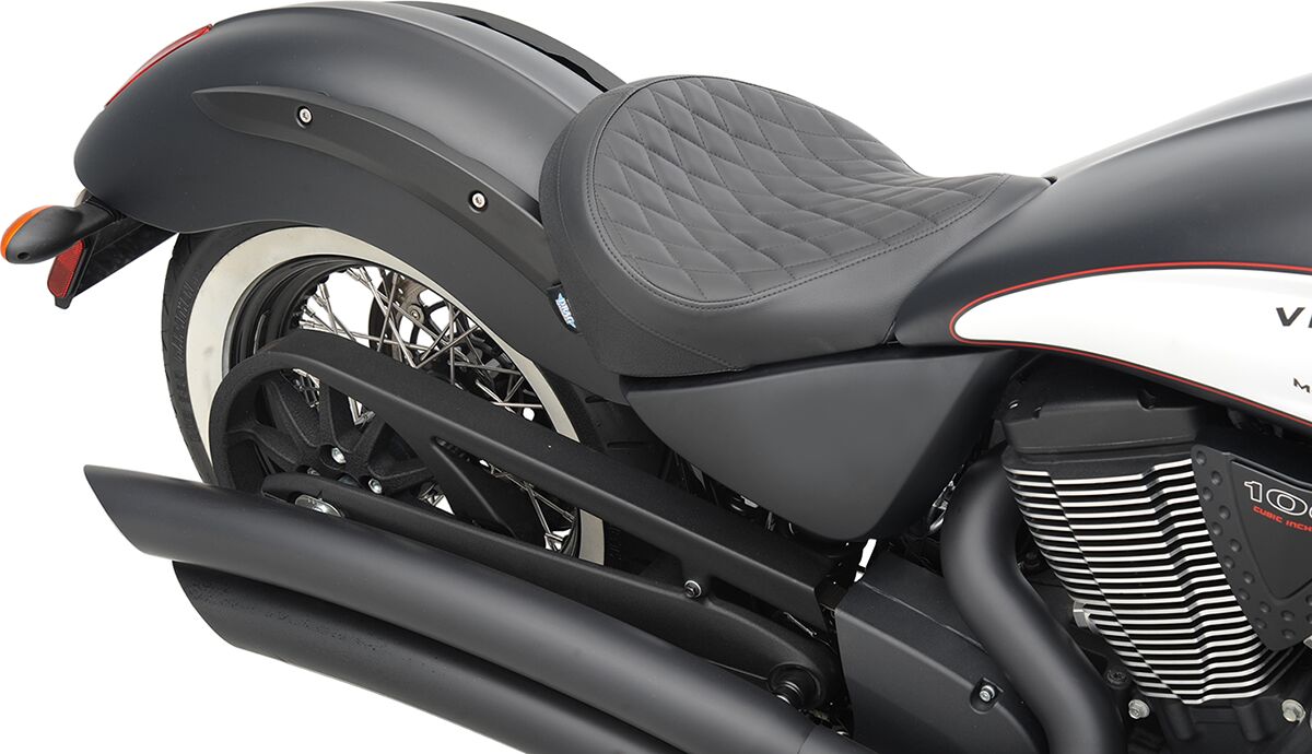 DRAG SPECIALTIES SEATS SEAT FRONT SOLO SOLAR-REFLECTIVE LEATHER BLACK 0810-1601