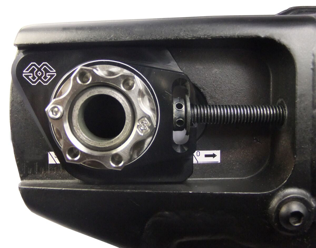 GILLES TOOLING AXB CHAIN ADJUSTER BLACK HONDA AXB-RC75