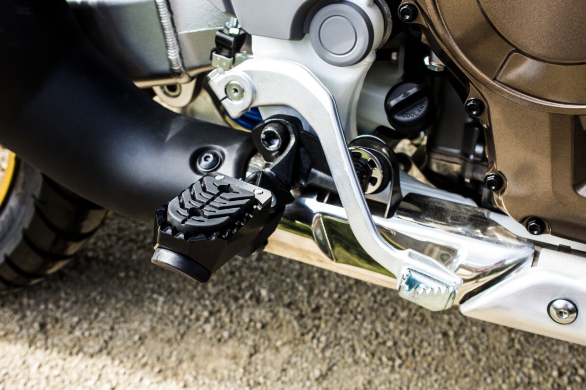 GILLES TOOLING FOOTREST KIT BK RK04 RCT-RK-04-AFR-B