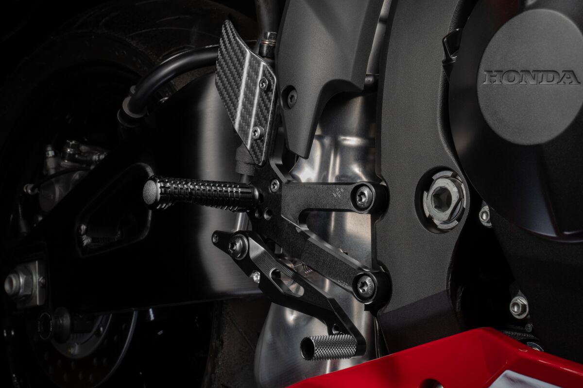 GILLES TOOLING REARSET FXR BLACK HONDA FXR-H06P-B
