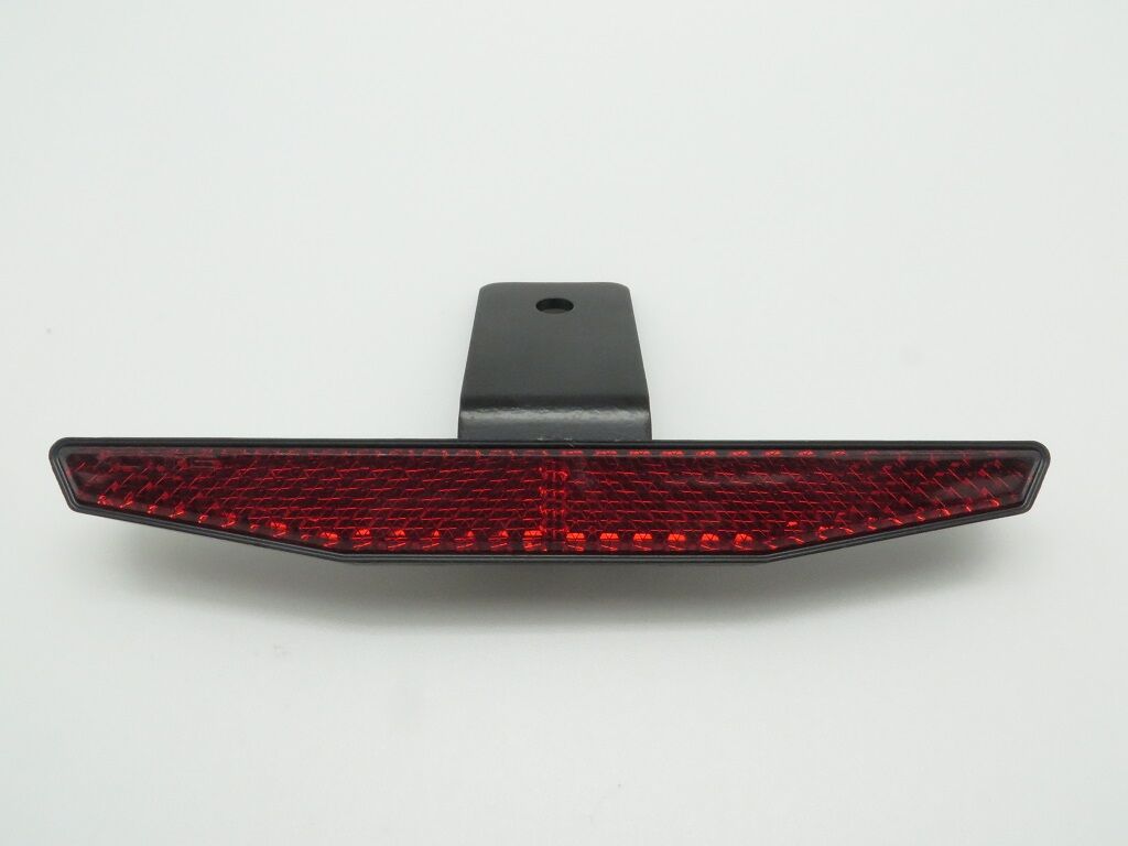 PARTS EUROPE REFLECTOR BRACKET RED 012620223