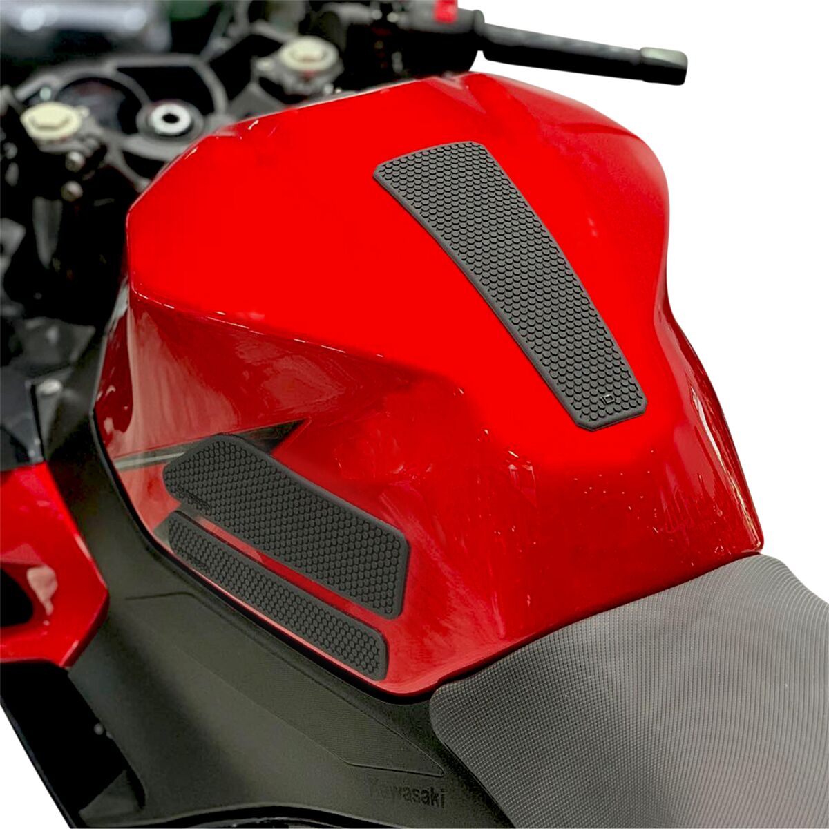 OneDesign TANKGRIP KIT UNIV MID BK HDR283