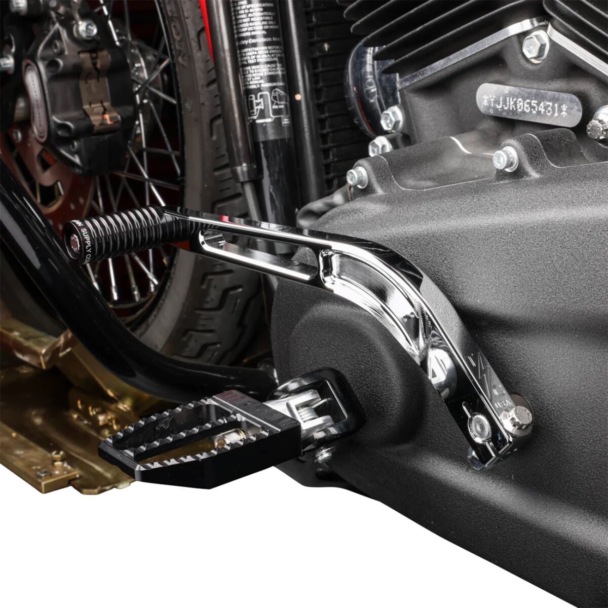 THRASHIN SUPPLY CO LEVER SHIFT 1" SHORTER M8 SOFTAIL CHROME TSC-2302-3