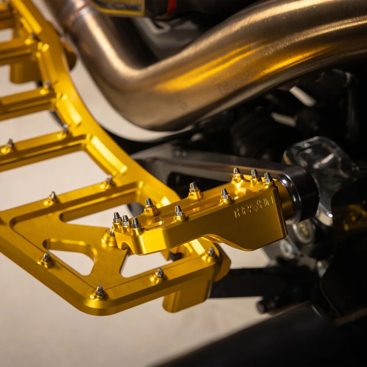 THRASHIN SUPPLY CO PEDAL BRAKE AGGRESSOR TOURING GOLD TSC-2221-5
