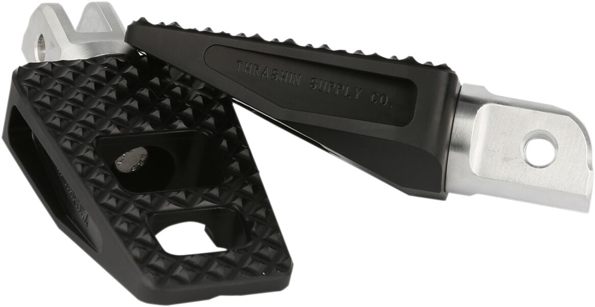 THRASHIN SUPPLY CO FOOTPEGS DRIVER P-54 EXTRA GRIP BLACK TSC-2026-1
