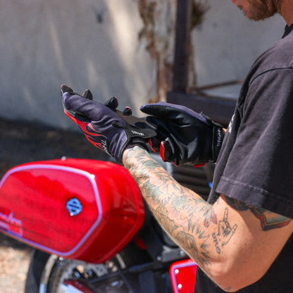 THRASHIN SUPPLY CO GLOVE FLAME STEALTH LEATHER PALM RED SMALL SV1-21-08