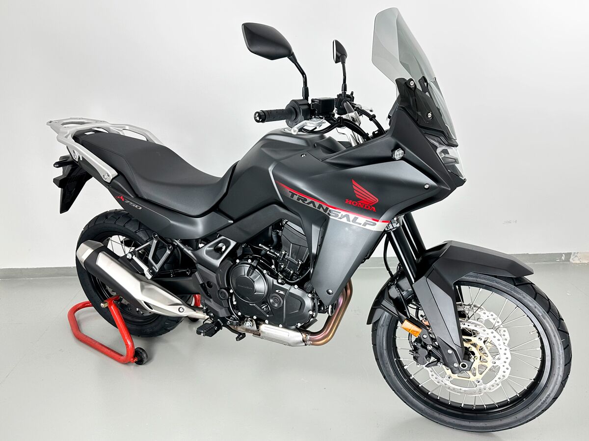 WRS WINDSCREEN TOURING XL750 TRANS HO062F