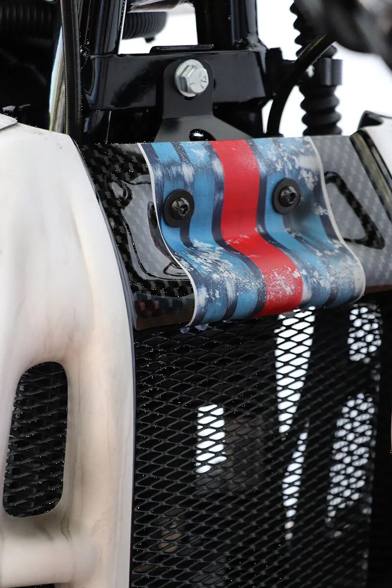 CULT WERK RADIOATOR GRILL RACE HD-BRO065