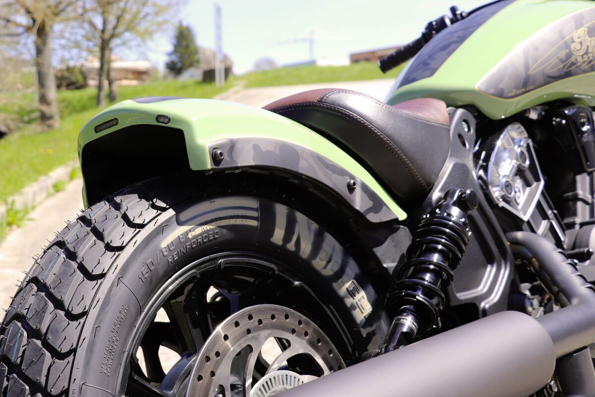 CULT WERK RR FENDER BOBBER W/LIGHT IN-SCO036