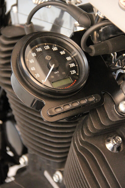 CULT WERK SPEEDOMETER SIDE KIT XL HD-SPO010