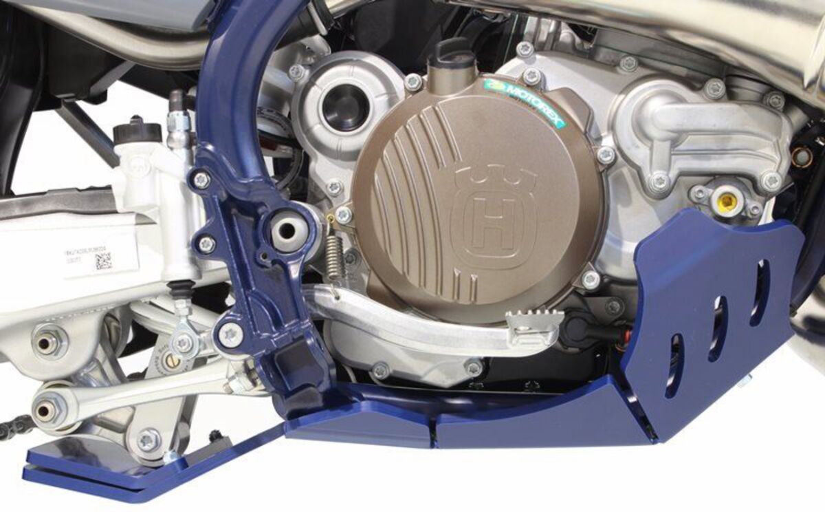 AXP Racing XTR SKIDPLATE 8MM HUS TE250-300 BLUE AX1571