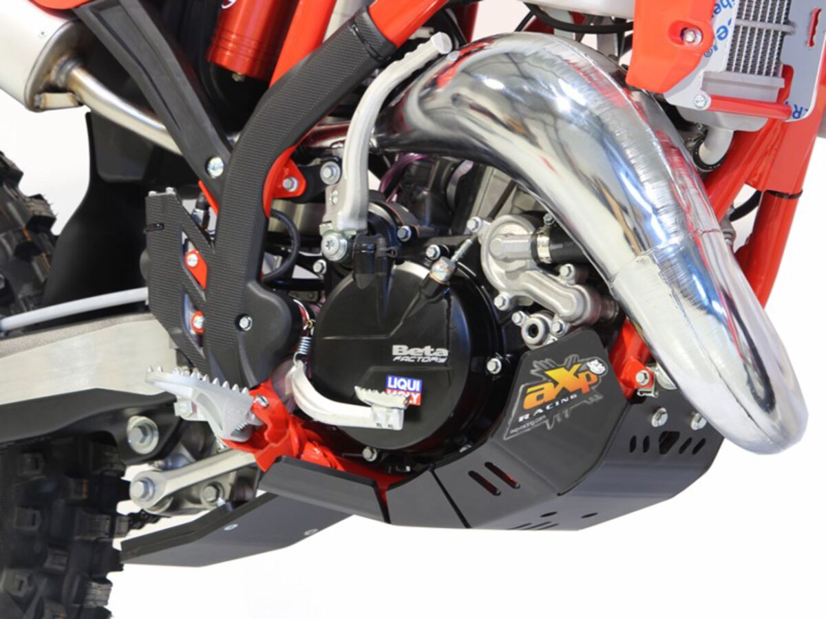 AXP Racing XTR SKIDPLATE 8MM BETA 125-200RR AX1685