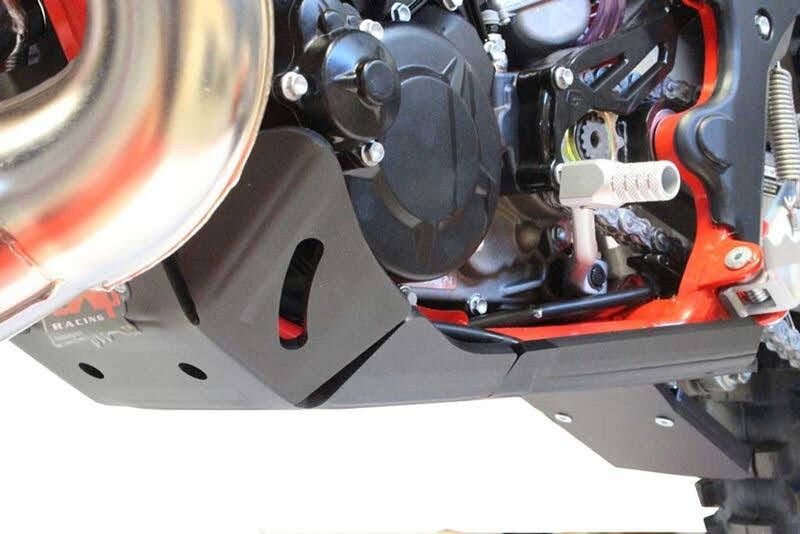 AXP Racing XTREM SKID PLATE RIEJU 20 BK AX1441