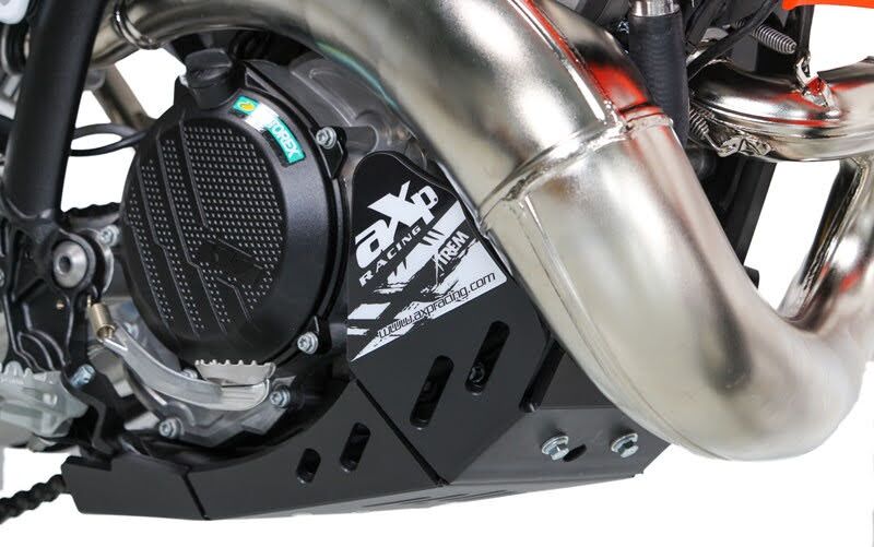 AXP Racing XTREM SKID PLATE EXC250 24- BK AX1709