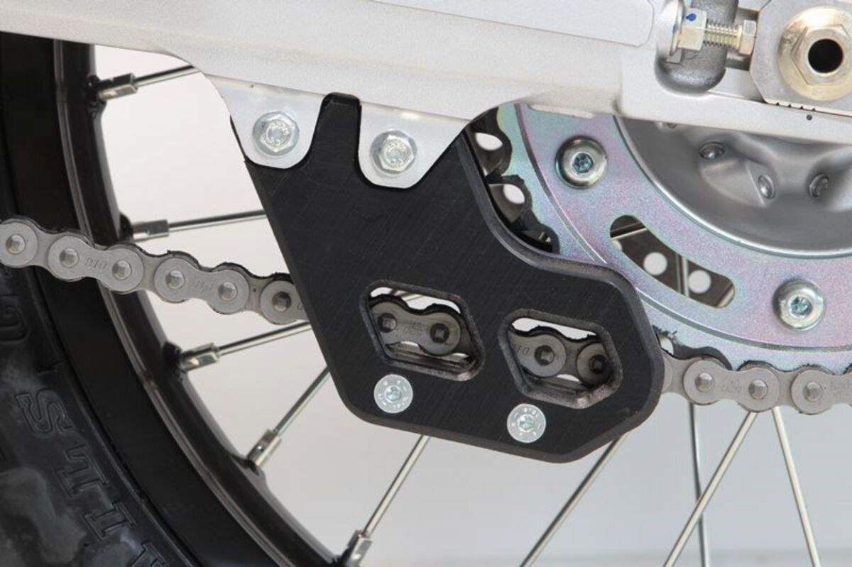 AXP Racing CHAIN GUIDE HON CRFL 250-300 BLACK AX1608